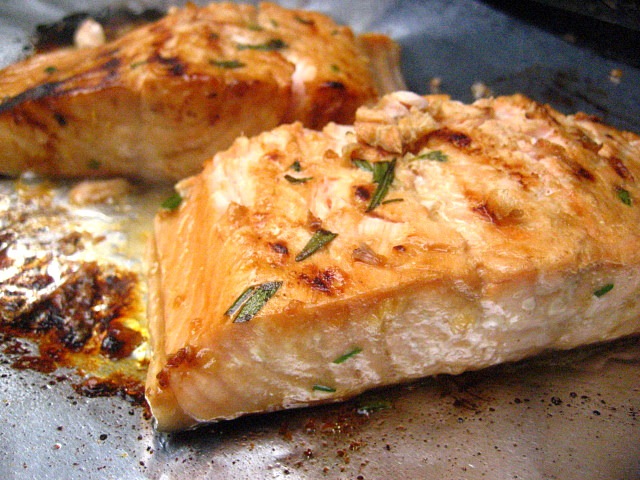 [grilled salmon3[5].jpg]