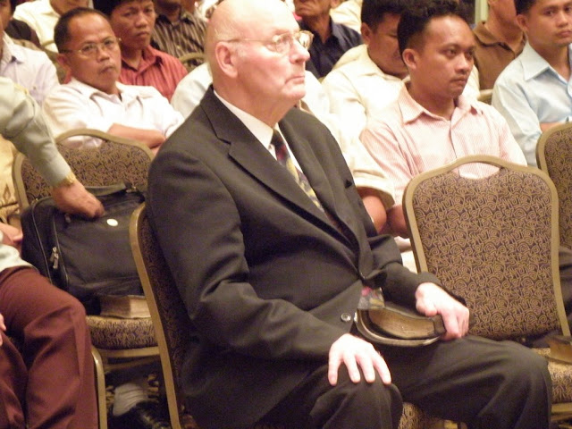 Ewald Frank Convention 09008