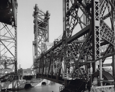 119563-RailroadBridgeCalumet-C61F3.jpg