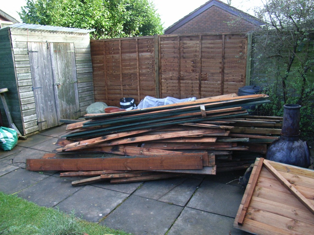 [Shed 003[3].jpg]