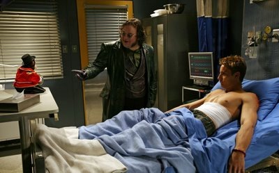 [watch+smallville+s08e14+requiem+season+8+episode+14+online+free+video+download+stream+full[3].jpg]