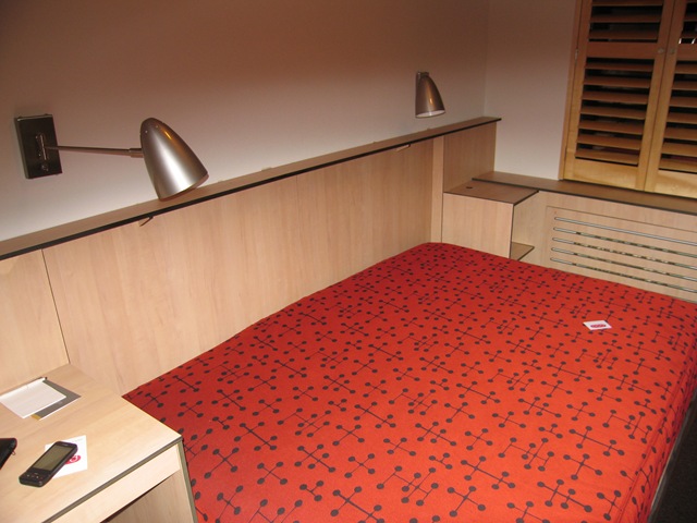 [NYCDec20080042.jpg]