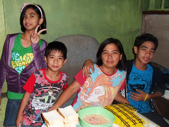 Itong Family Christmas 2010