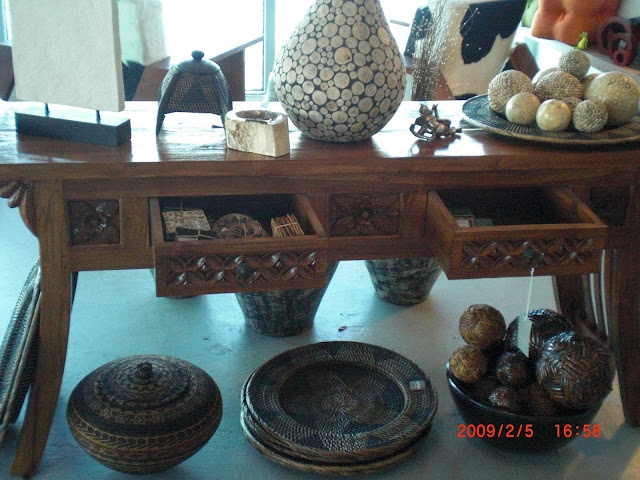 textures in wood and wicker