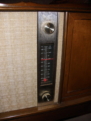FM, baby.  Welcome to the friggin future!