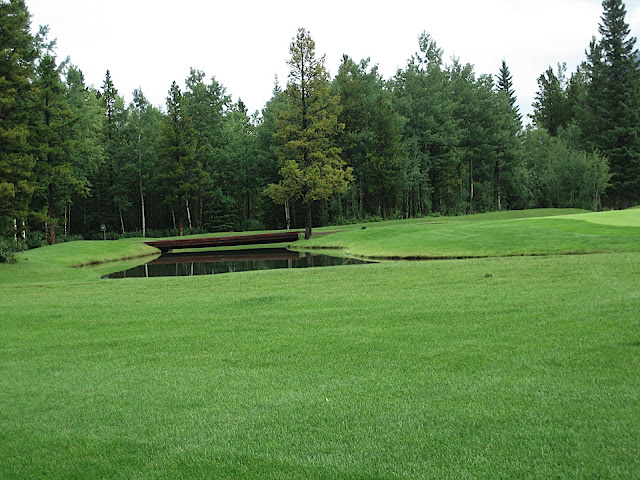 Picturesque hole