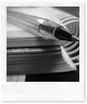 Caneta e caderno Caneta e caderno