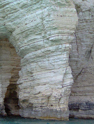 Image of Falesia nella Baia di Vignanotica Image of Falesia nella Baia di Vignanotica