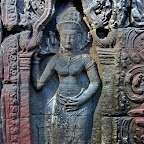  Preah Khan Khmer Temple Goddesses   Devata of the Shadows