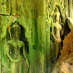 Preah Khan devata of darkness 15 Preah Khan Khmer Temple Goddesses   Devata of Darkness