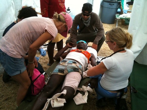 [15 days with a compound femur fracture and head laceration. Patient reported his pain was moderate. tough guy[4].jpg]