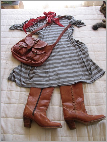 outfitsanon striped tunic 057