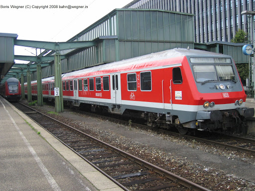 2 Regionalzüge in Stuttgart
