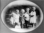 Family of Mr & Mrs Albert William Smith:
Harold, Arthur William, Jack Trewin, Freda Elizabeth, Gordon Sidney, Eleanor Gwendoline