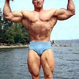 Arnold-Schwarzenegger-Photos-006.jpg
