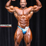 2006-mr-olympia-prejudging-46-dexter-jackson.JPG