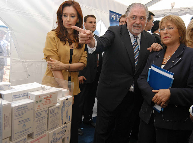 CRISTINA FERNANDEZ-PRESIDENTA