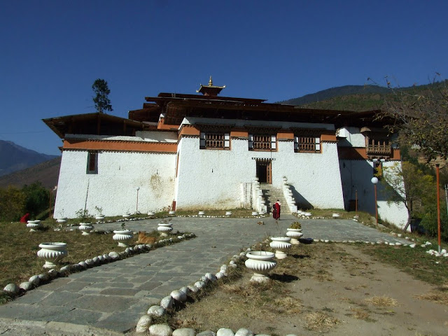 9 дней в Королевстве Громового Дракона, ноябрь 2009 (фото)