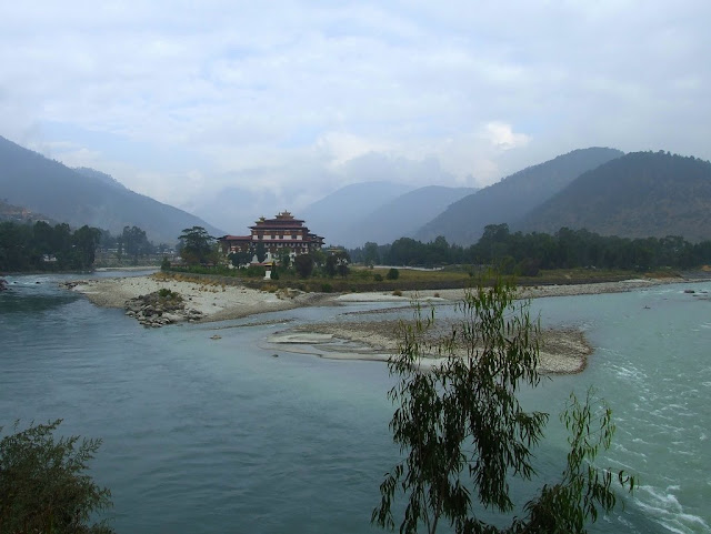 9 дней в Королевстве Громового Дракона, ноябрь 2009 (фото)