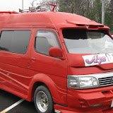 [SUPERCAMPER: 124] Vanning bus at JU Saitama - passed in last week, going through again...