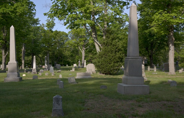 [cemetery (3 of 3)[4].jpg]