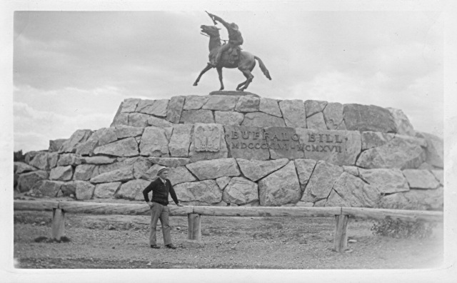 [1939 - 6-21 - Trip West - Earl at Cody, Wyoming[5].jpg]