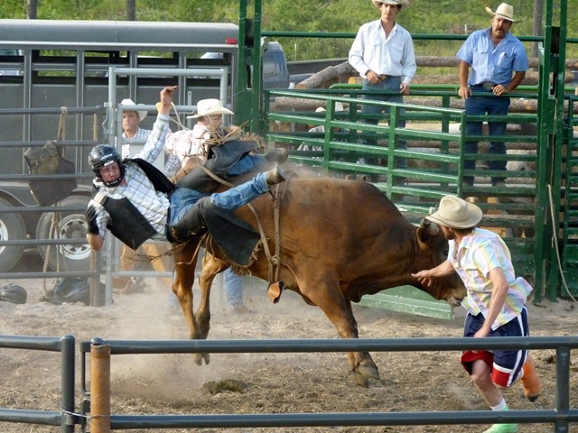 [2010-07-28 -2- MT, Hungry Horse - Bull Riding  1013[6].jpg]