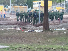Polizei marschiert auf, Samstag 2.10.2010
