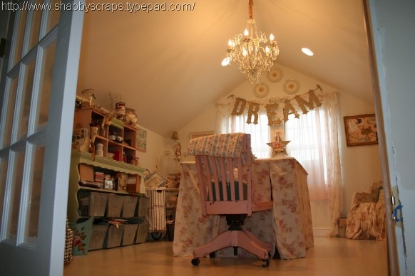 [studioroomclassic582x388[2].jpg]