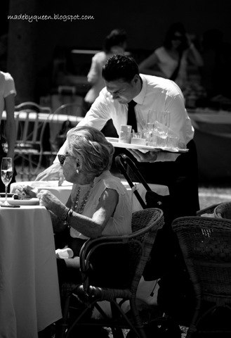 [lunch-time-II[3].jpg]