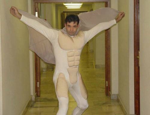 funny_cosplay_21.jpg