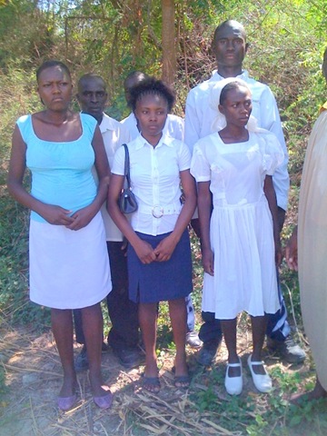 [Antonio in Haiti - 6 Baptisms - February 2009[4].jpg]