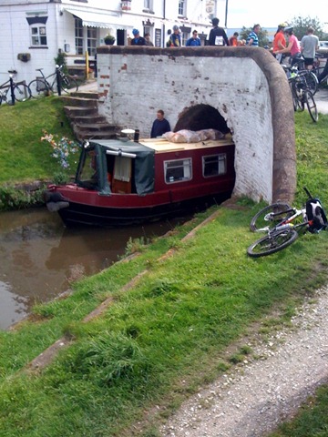 [boat[5].jpg]