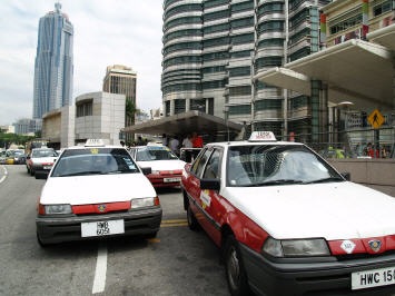 [kuala-lumpur-transport-02[4].jpg]