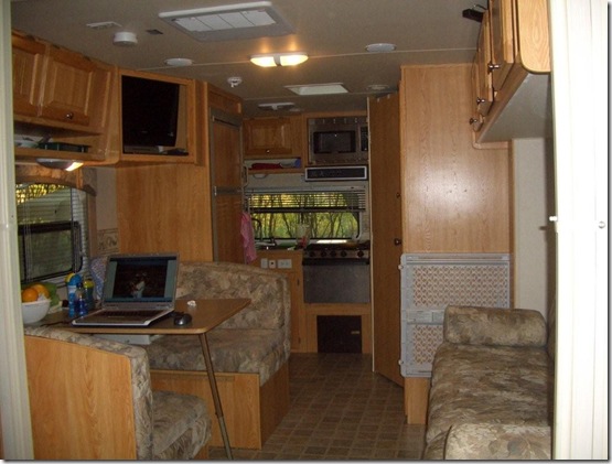 Dinette, Sofa, Kitchen