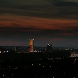 Blick vom Oberdollendorfer Steinkreis auf das abendliche Bonn. Photo: Norman Liebold, 03.05.2008
