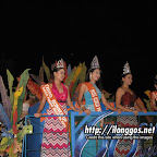 paraw_regatta_torch_parade07.jpg