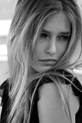 Super Hot Model Bar Refaeli