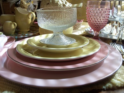 [pinkandyellowtable0372.jpg]
