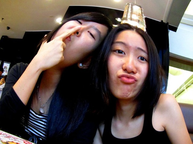 [58525_1629512016576_1199878866_1794838_2353464_n[4].jpg]