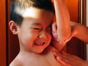 don't touch my arm hallow.
