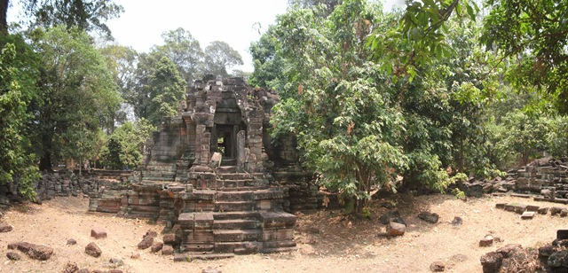 [SANY0866_stitch3.jpg]