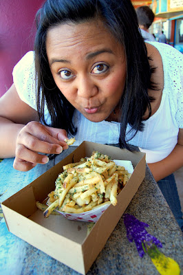 Garlic fries = DELICIOUS!!
