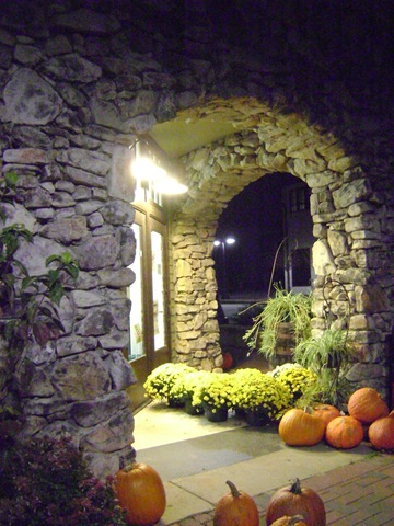 [October 2009 030[3].jpg]