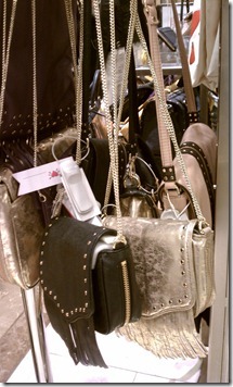 [R--eM-Launch-Macys-6_thumb3[4].jpg]