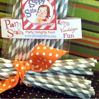 [Halloween Straws Gray Close[4].jpg]