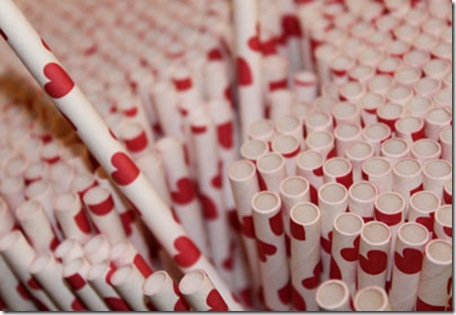 Paper Straws Hearts Close 3