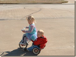 20100206_Tricycle04
