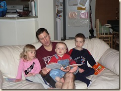 20100221_ReadingStories03