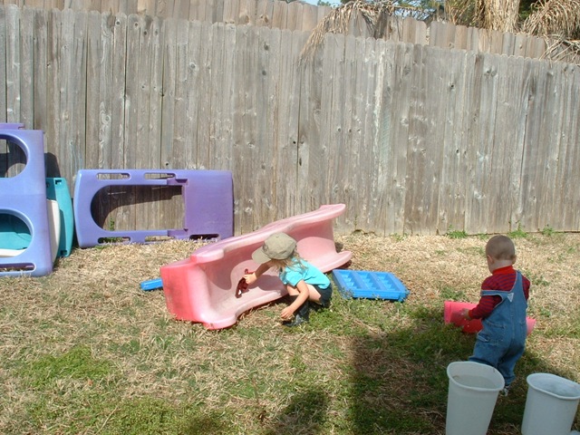 [20100323_WashingPlayset02.jpg]